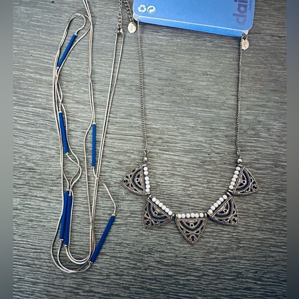 Claire’s 2-pc Gold Tone Necklaces Bundle Lot